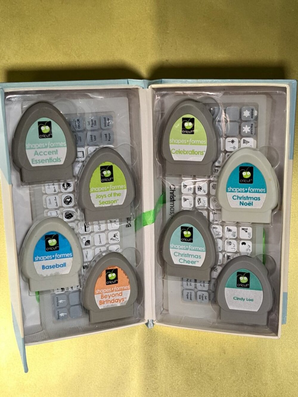 Provo Craft Cricut Set of Eight with Overlays